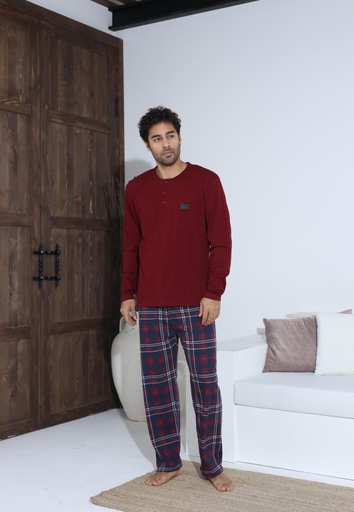 Pijama Barbati ,Maneca si Pantaloni Lungi,Culoare Rosu,Engros